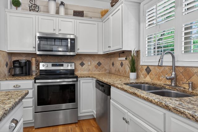 2537 Dressage Way, Lexington, KY 40504