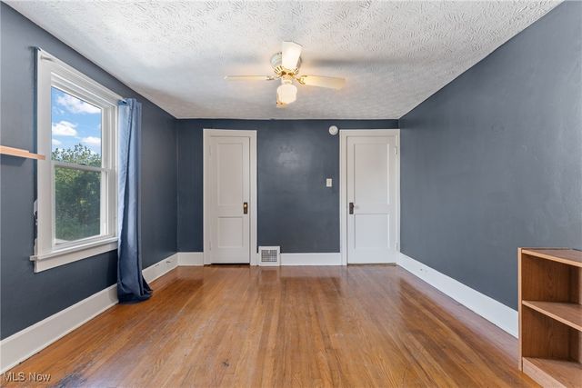 406 Hower Street NE, North Canton, OH 44720