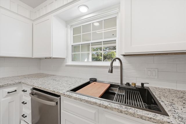 2804 Bent Tree Lane, Arlington, TX 76016