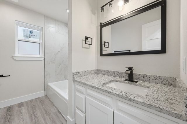 2804 Bent Tree Lane, Arlington, TX 76016