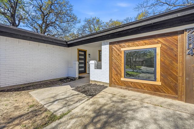 2804 Bent Tree Lane, Arlington, TX 76016