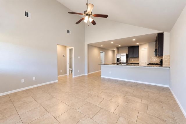 8126 Carillon Way, Rosharon, TX 77583