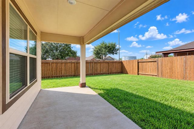 8126 Carillon Way, Rosharon, TX 77583
