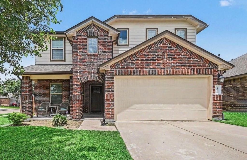 8126 Carillon Way, Rosharon, TX 77583