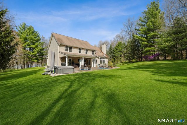 3E East Lake Road, Danbury, CT 06811