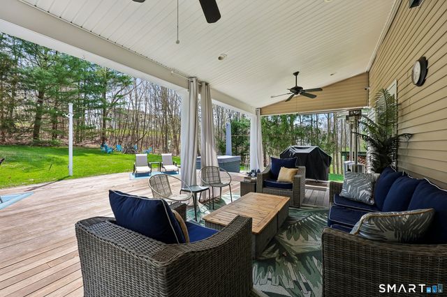 3E East Lake Road, Danbury, CT 06811
