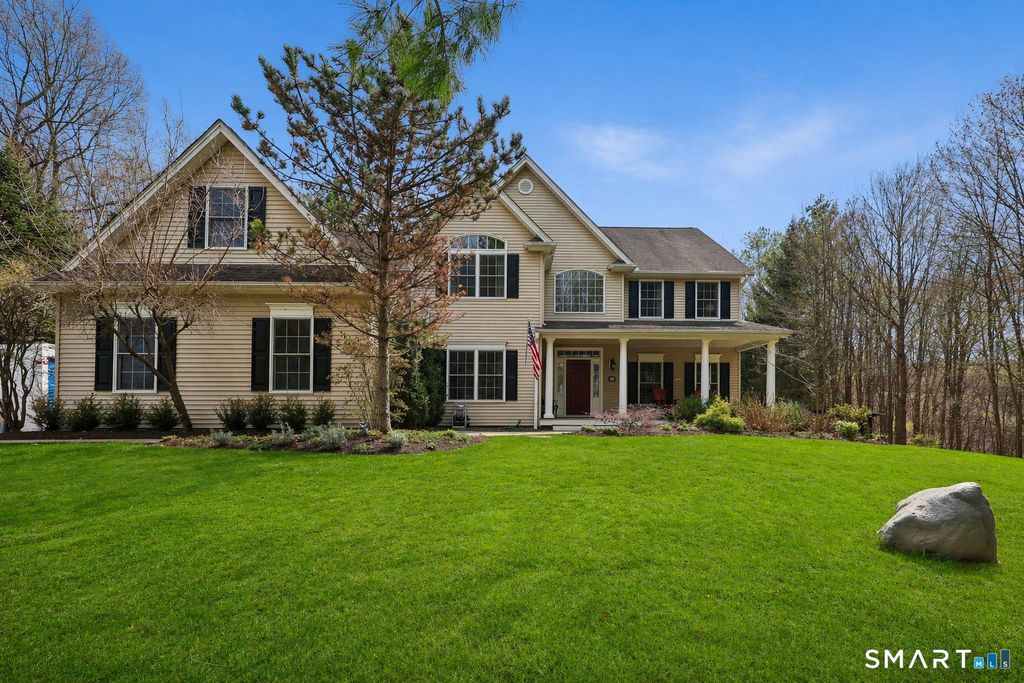 3E East Lake Road, Danbury, CT 06811