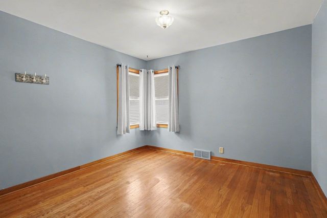 905 N Dewitt Street, Bay City, MI 48706