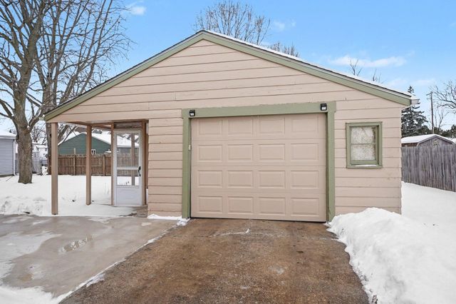 905 N Dewitt Street, Bay City, MI 48706