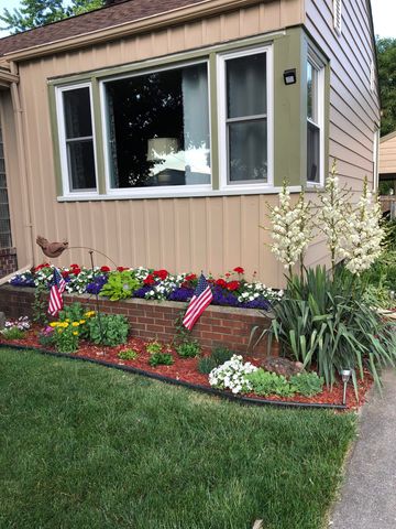 905 N Dewitt Street, Bay City, MI 48706