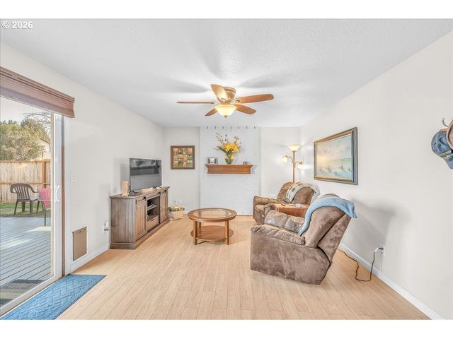 1380 Se 64TH Ct, Hillsboro, OR 97123