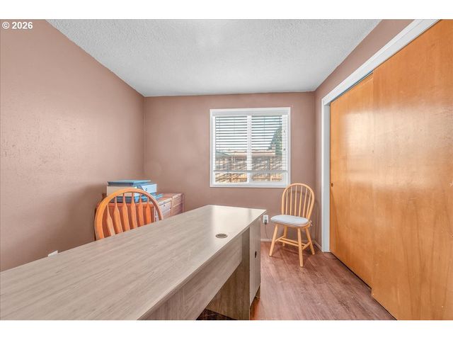 1380 Se 64TH Ct, Hillsboro, OR 97123