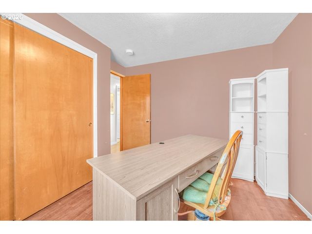 1380 Se 64TH Ct, Hillsboro, OR 97123