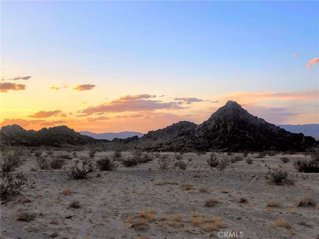 2981 Idle Lane, 29 Palms, CA 92277