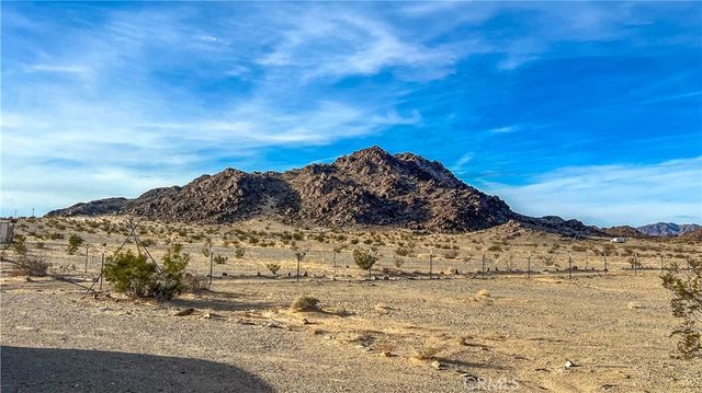 2981 Idle Lane, 29 Palms, CA 92277