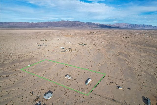 2981 Idle Lane, 29 Palms, CA 92277