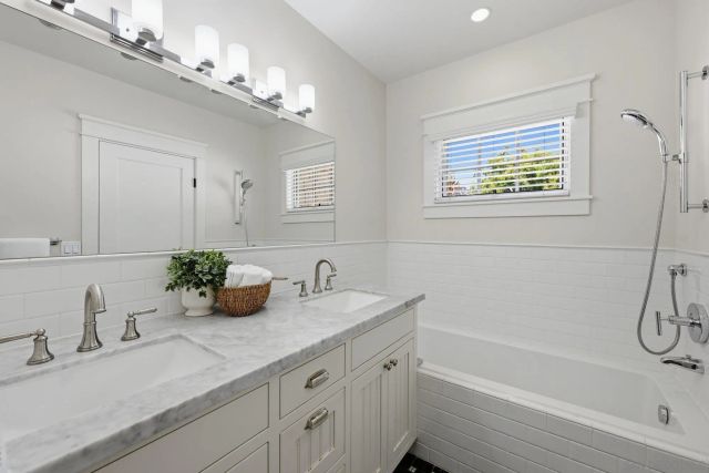 343 Palm, Coronado, CA 92118