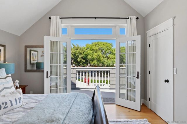 343 Palm, Coronado, CA 92118