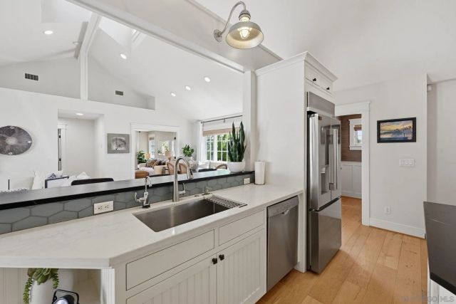 343 Palm, Coronado, CA 92118