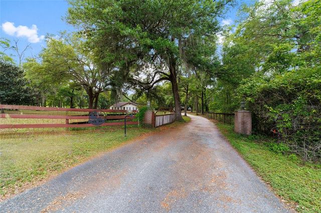 21990 NE HIGHWAY 27, Williston, FL 32696