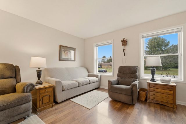 875 N High Meadow Court, Valparaiso, IN 46383