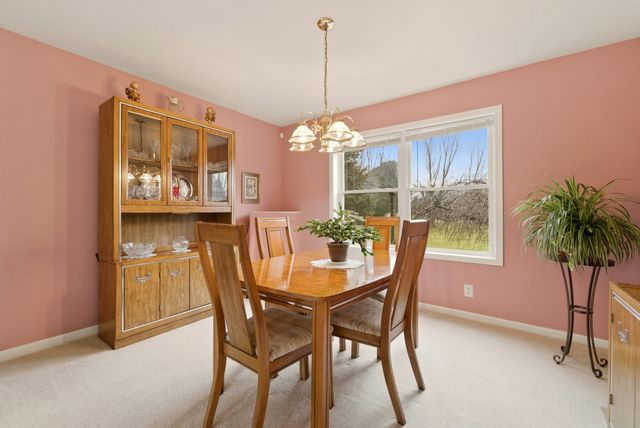 875 N High Meadow Court, Valparaiso, IN 46383