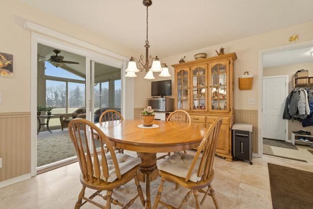 875 N High Meadow Court, Valparaiso, IN 46383