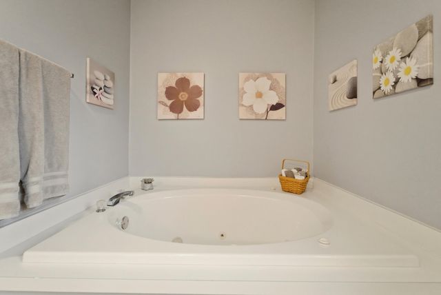 875 N High Meadow Court, Valparaiso, IN 46383