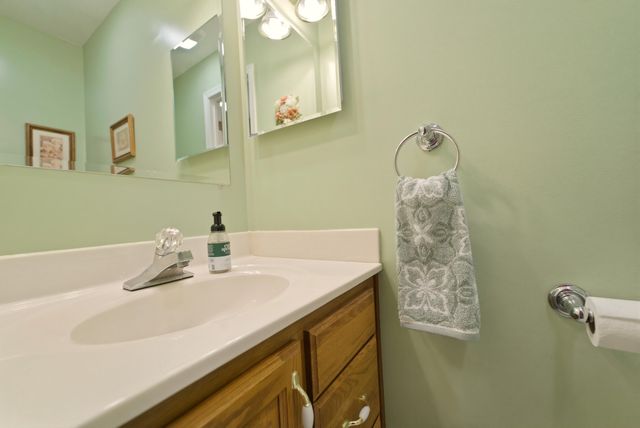 875 N High Meadow Court, Valparaiso, IN 46383