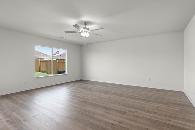 13424 Stage Coach Lane, Cresson, TX 76035