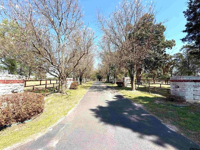 890 County Road 3240, Mt Pleasant, TX 75455