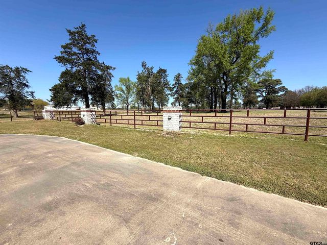 890 County Road 3240, Mt Pleasant, TX 75455
