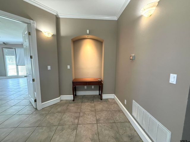 890 County Road 3240, Mt Pleasant, TX 75455