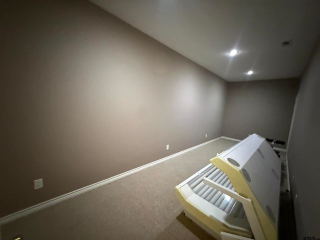 890 County Road 3240, Mt Pleasant, TX 75455