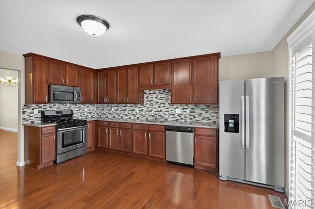1731 Preston Centre Drive, Fenton, MO 63026