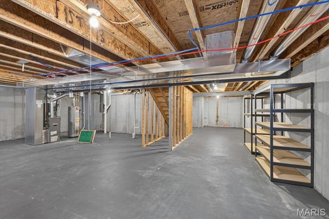 1731 Preston Centre Drive, Fenton, MO 63026