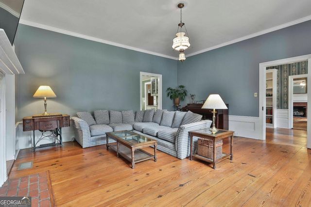 201 Maple Drive, Hogansville, GA 30230
