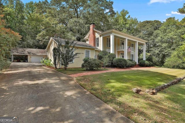 201 Maple Drive, Hogansville, GA 30230