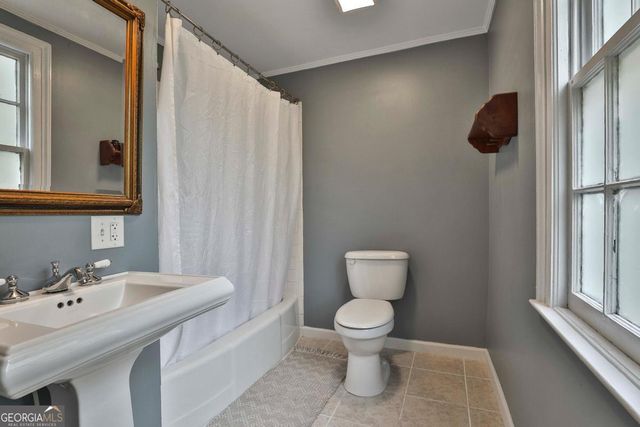 201 Maple Drive, Hogansville, GA 30230