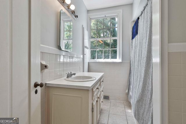 201 Maple Drive, Hogansville, GA 30230