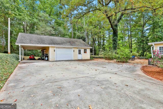 201 Maple Drive, Hogansville, GA 30230