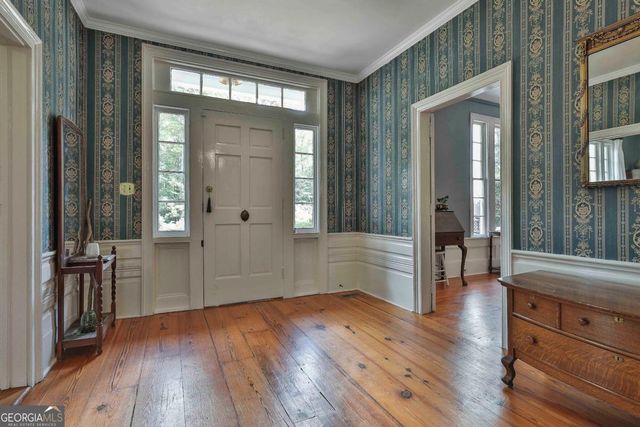 201 Maple Drive, Hogansville, GA 30230