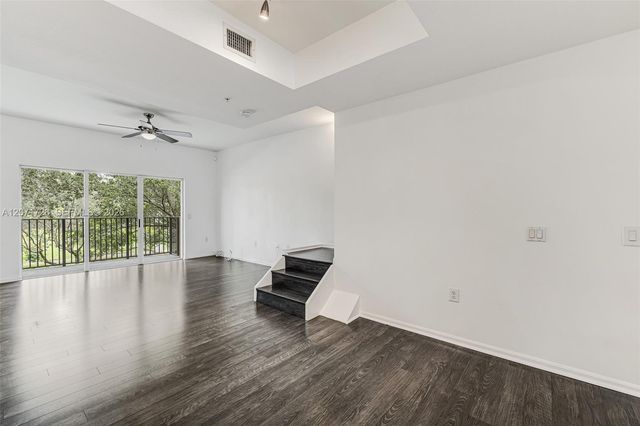 8900 NE 8th Avenue 1107, Miami, FL 33138