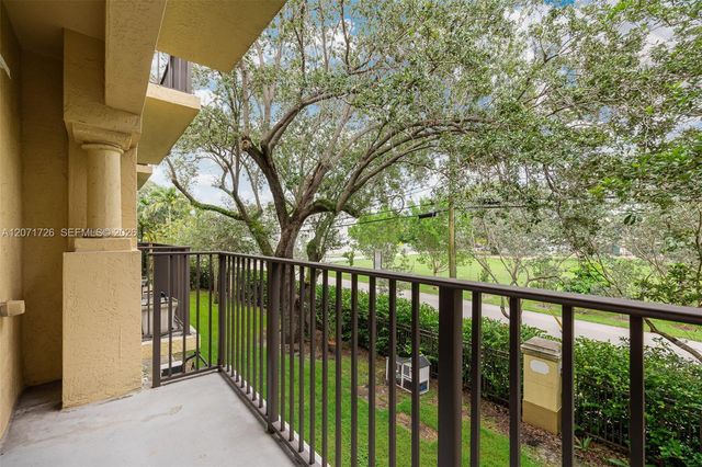 8900 NE 8th Avenue 1107, Miami, FL 33138