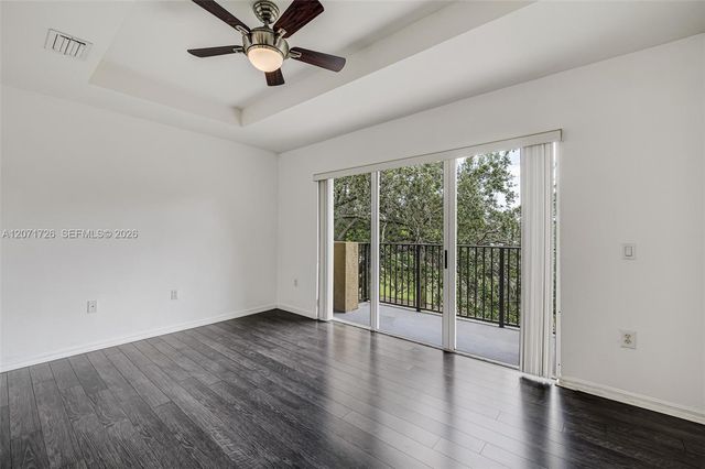 8900 NE 8th Avenue 1107, Miami, FL 33138