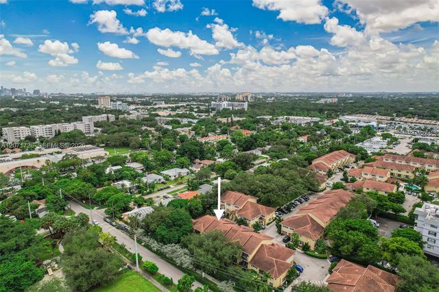 8900 NE 8th Avenue 1107, Miami, FL 33138