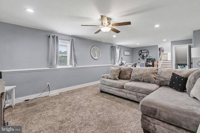 7317 DEVONSHIRE HEIGHTS RD, Harrisburg, PA 17111