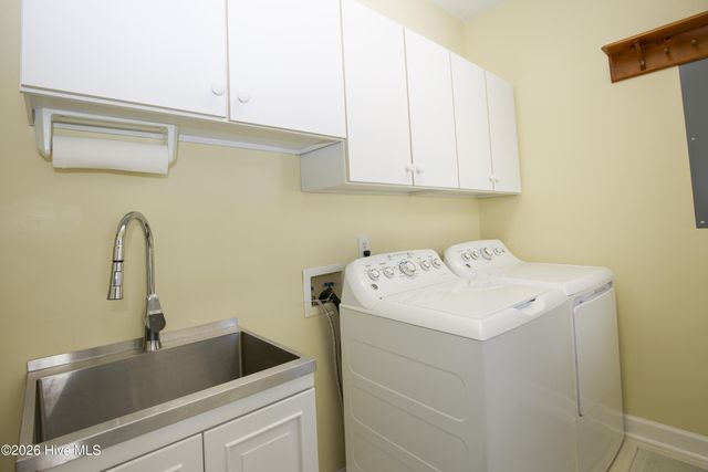 332 Magnolia Circle, Southern Pines, NC 28387