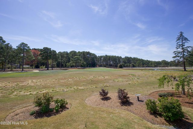 332 Magnolia Circle, Southern Pines, NC 28387