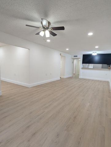 1208 Bahama Bend H2, Coconut Creek, FL 33066